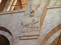 Toulouse, Basilique Saint-Sernin, Sculpture, Homme et animal